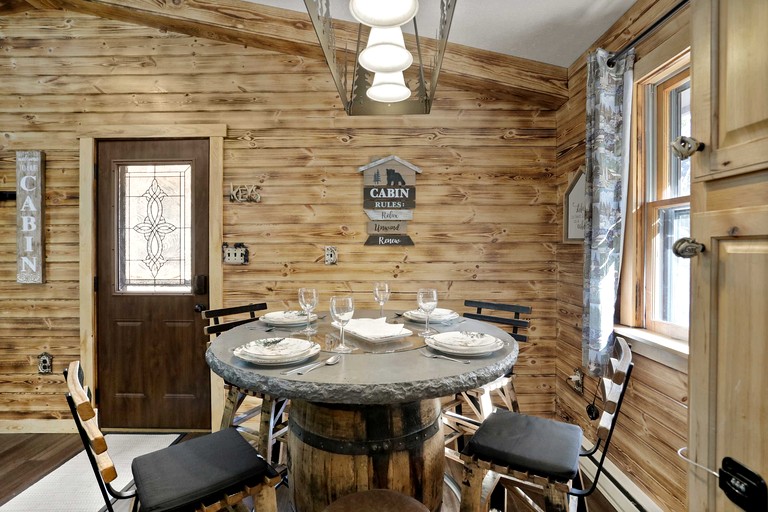 Vacation Rentals (United States of America, Great Cacapon, West Virginia)