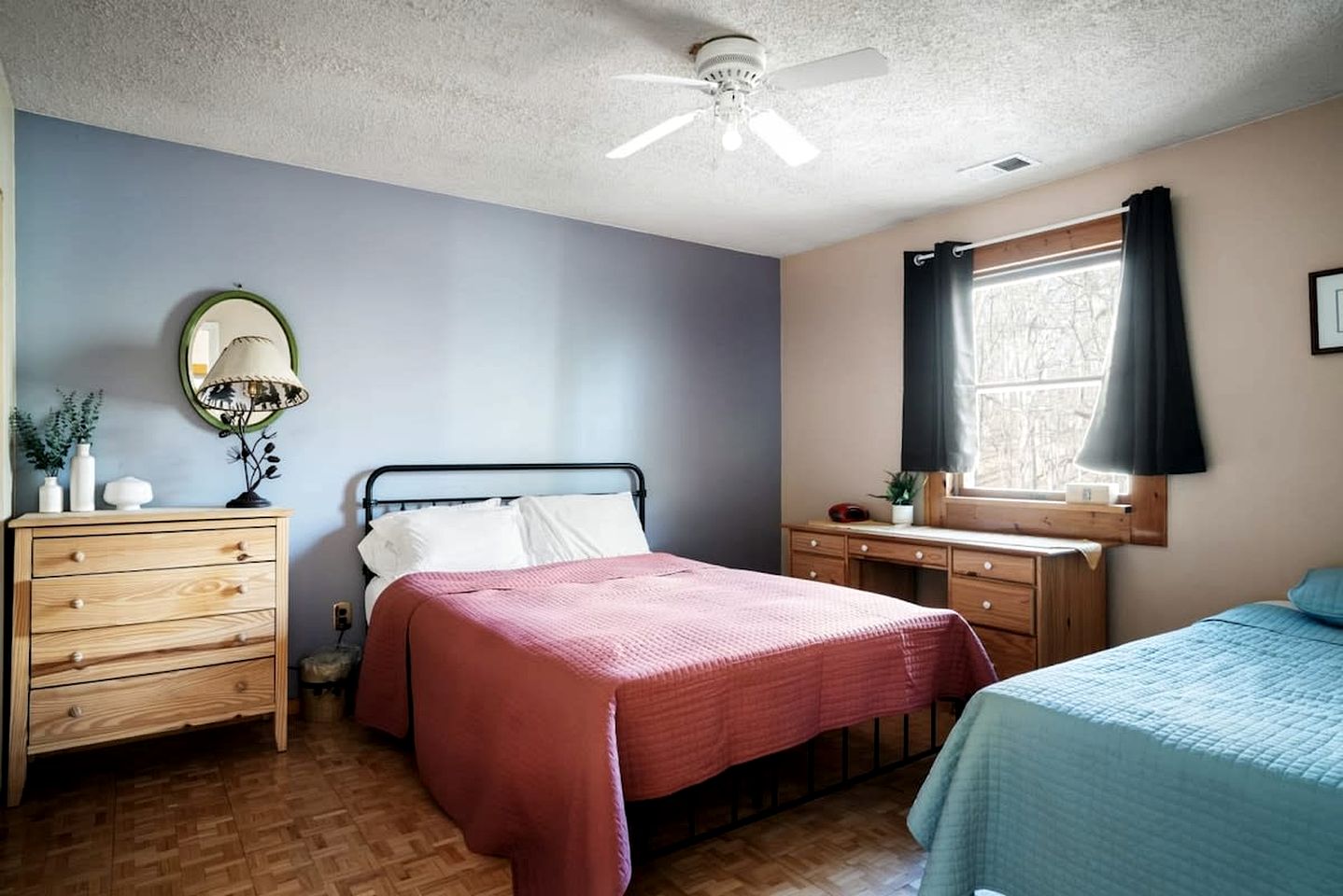 Mountain River Cabin with Hot Tub, Fire Pit and Kayaks for Your Fun Family Getaway in the Mountains of Great Cacapon, WV