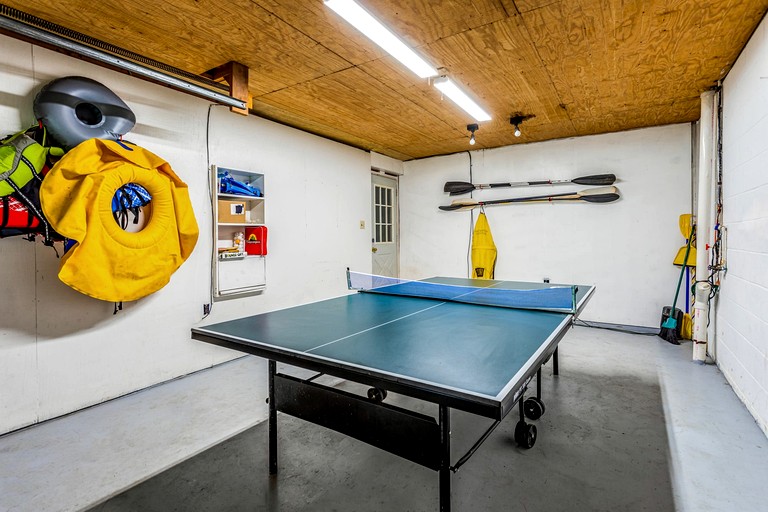 Cabins (United States of America, Great Cacapon, West Virginia)