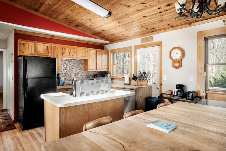 Cabins (United States of America, Great Cacapon, West Virginia)