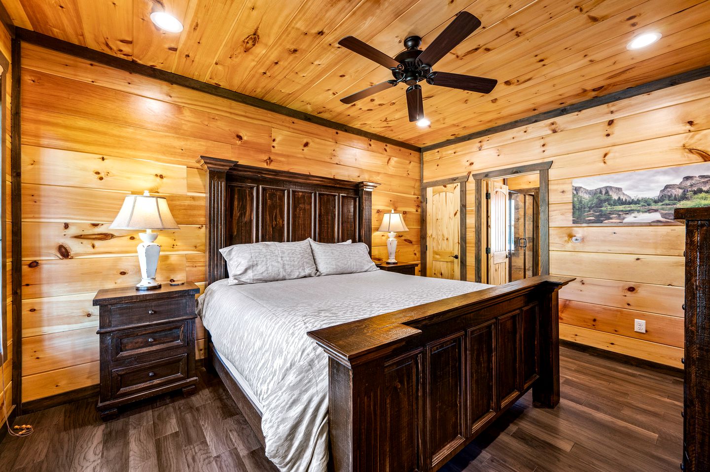 Cozy Cabin Glamping Rental in Gatlinburg, for Memorable Escapes to the Mountains