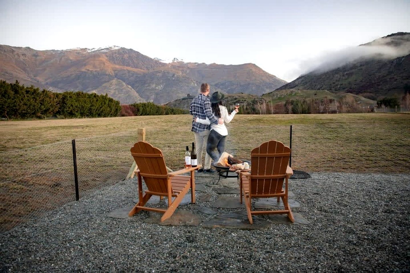 Mountain Tiny House with Amazing Views and Large Garden in Arrow Junction, South Island