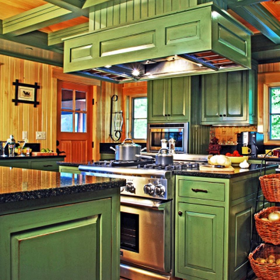 Mountain Cabin Rental with Pool Table in Rutland County, Vermont