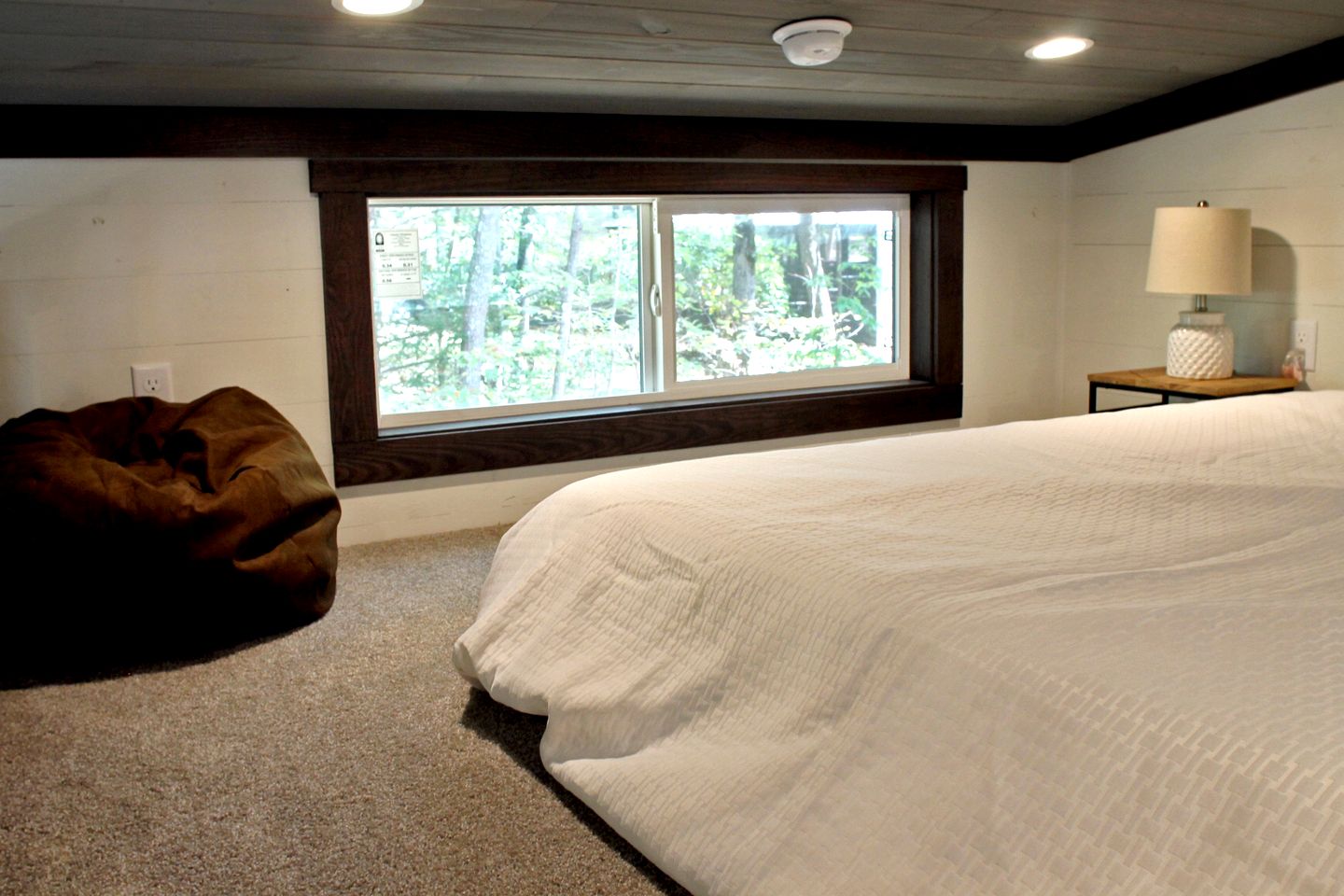 Glorious Cabin with Stunning Sights in Monteagle, Tennessee