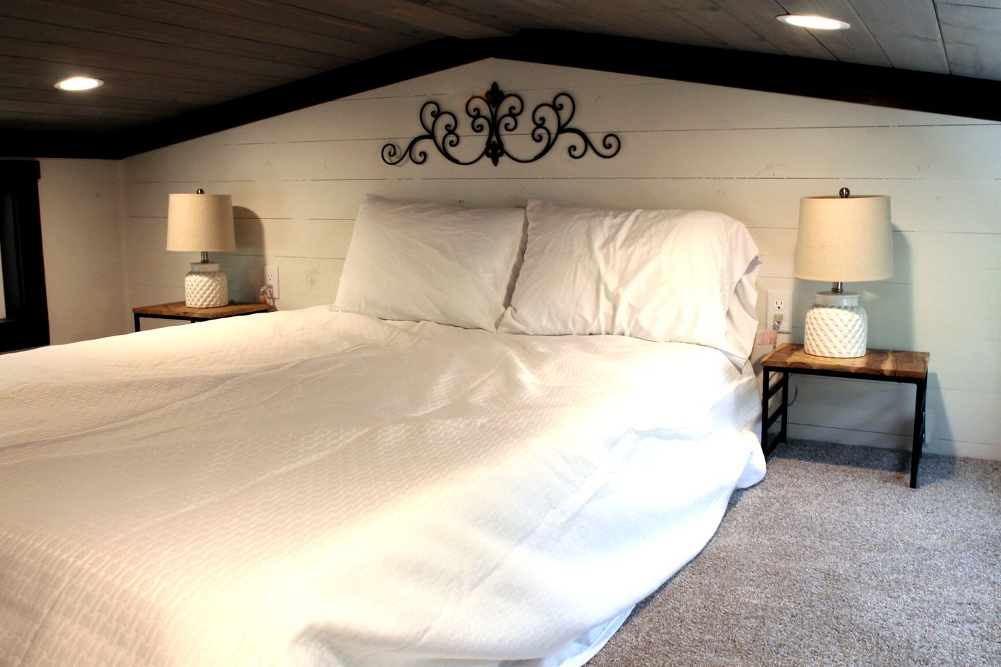Glorious Cabin with Stunning Sights in Monteagle, Tennessee