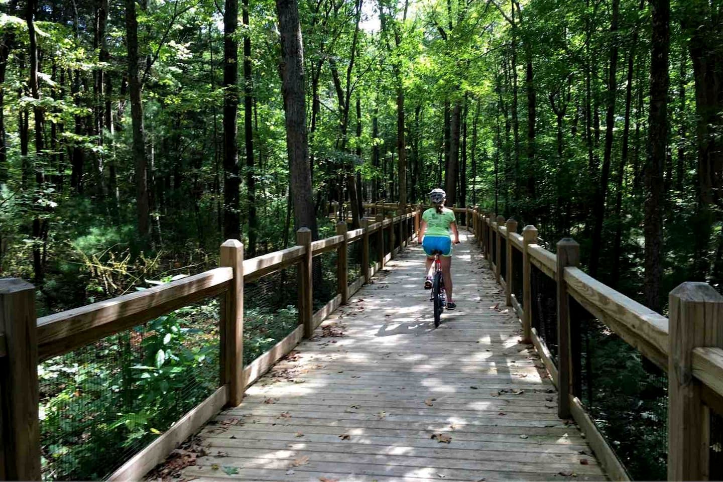 Glorious Cabin with Stunning Sights in Monteagle, Tennessee