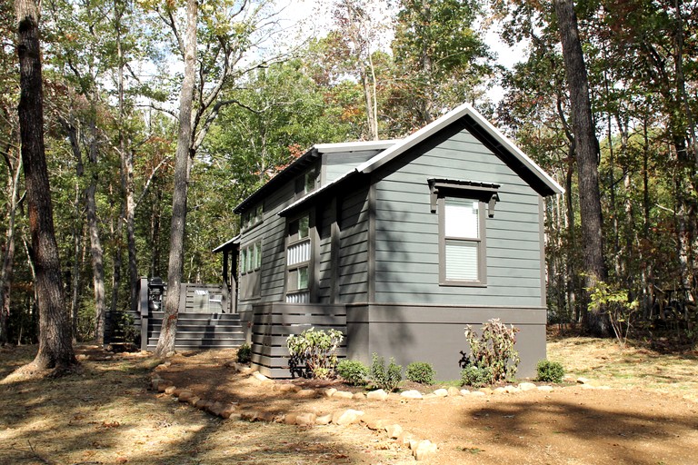 Glorious Cabin with Stunning Sights in Monteagle, Tennessee