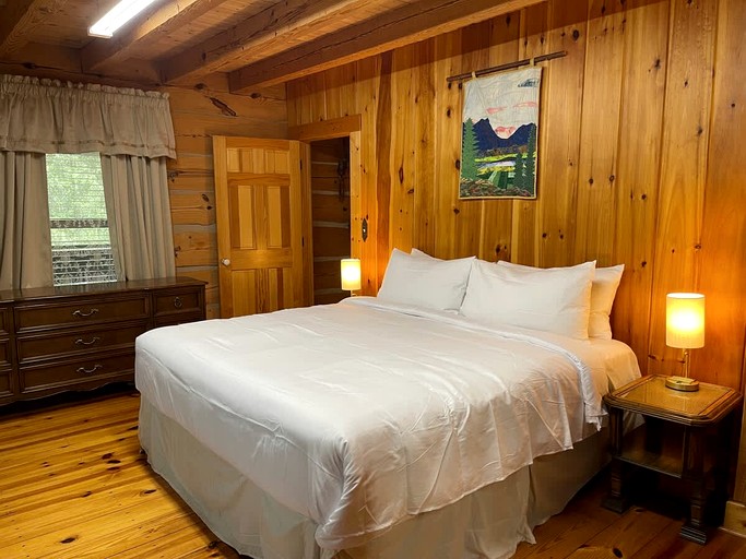 Cabins (United States of America, Rising Fawn, Georgia)