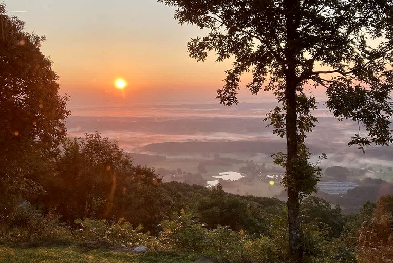 Cabins (United States of America, Rising Fawn, Georgia)