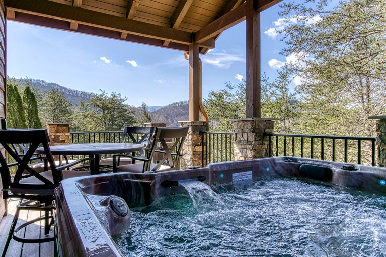 Cabins (United States of America, Pigeon Forge, Tennessee)