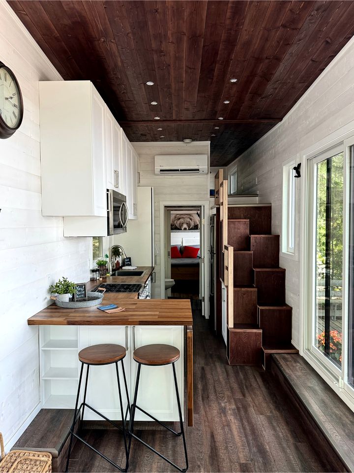 Gorgeous Tiny House Nestled Amidst Trees and Fire Pit Provided in Petawawa, Ontario