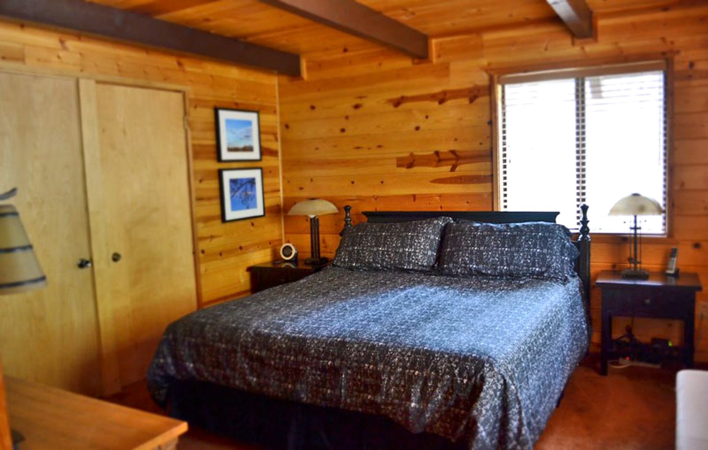 Mountain View Cabin with Private Hot Tub in Idyllwild, California