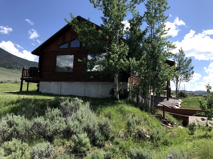 Vacation Rentals (United States of America, Cameron, Montana)