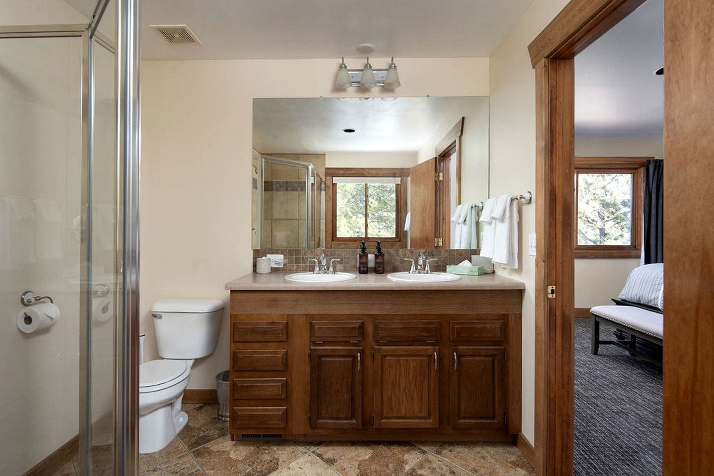 Wonderful Cabin Nestled Amidst Trees in the Mountains of Nederland, Colorado