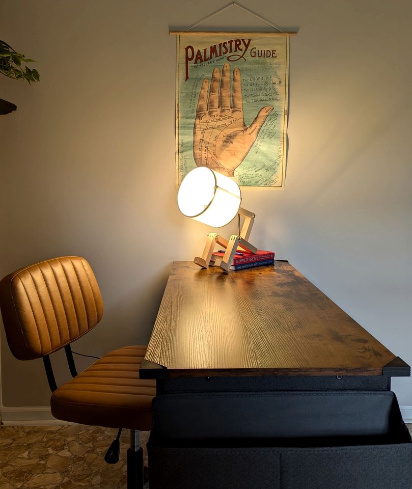 Secluded Modern-Rustic Cabin with Hot Tub & Sunrise Old Rag Views near Shenandoah National Park, Luray VA