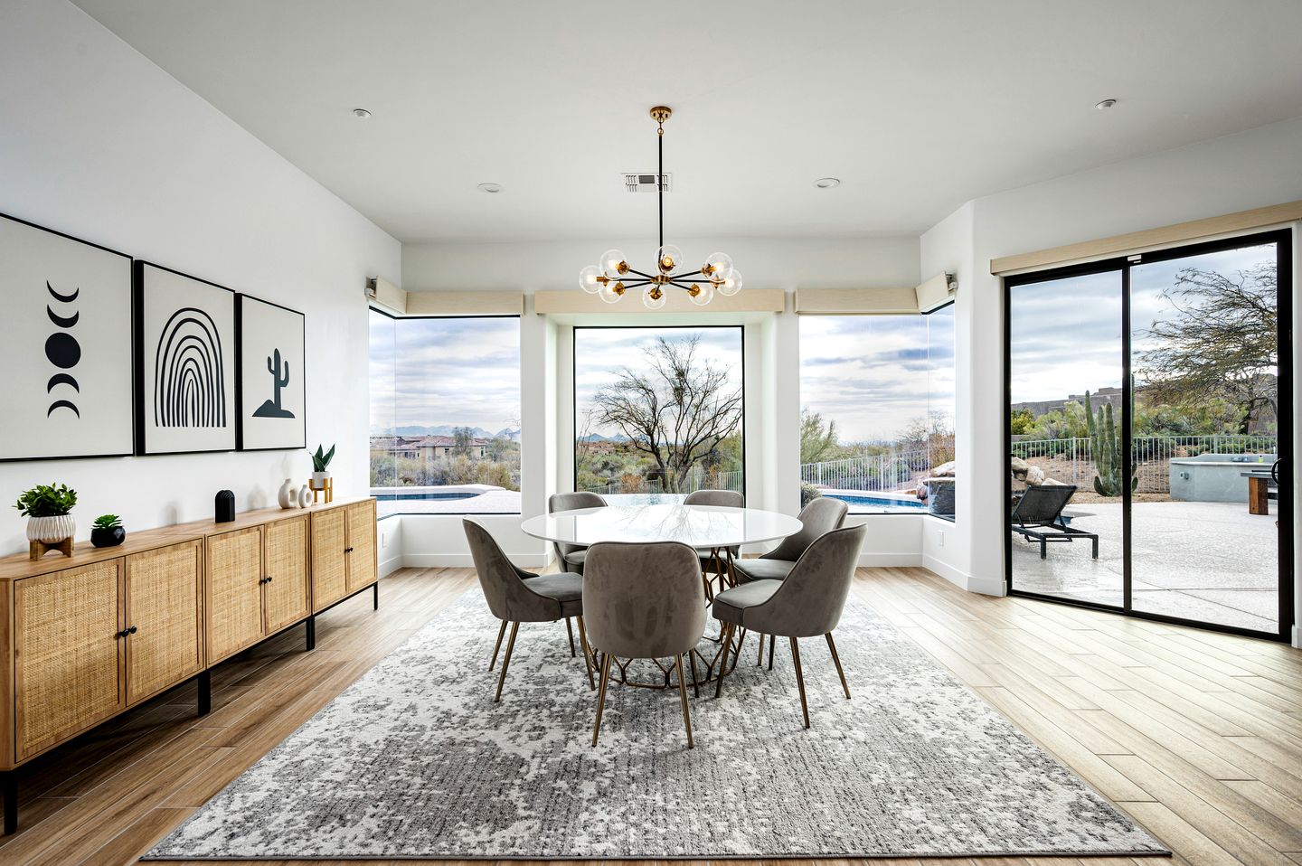 Impressive Rental with Incredible Modern Interior in Arizona
