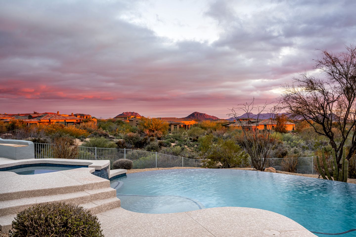 Impressive Rental with Incredible Modern Interior in Arizona