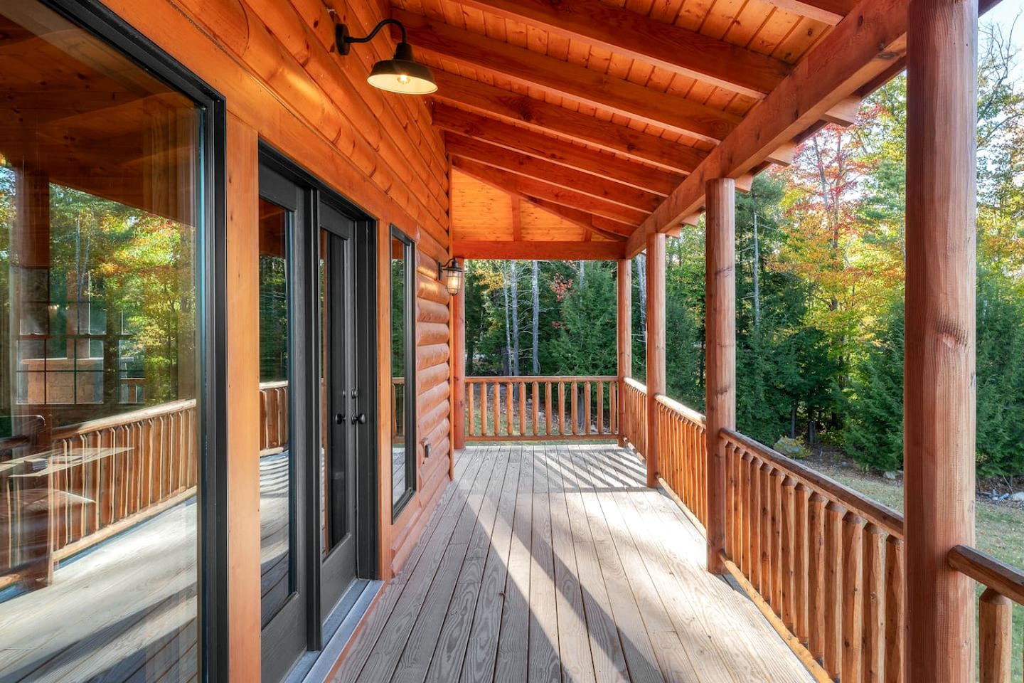 Luxury Log Cabin with Panoramic Mountain Views in Conway, New Hampshire