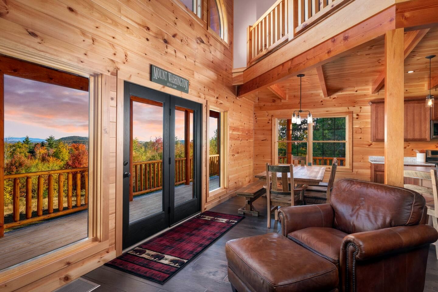 Luxury Log Cabin with Panoramic Mountain Views in Conway, New Hampshire