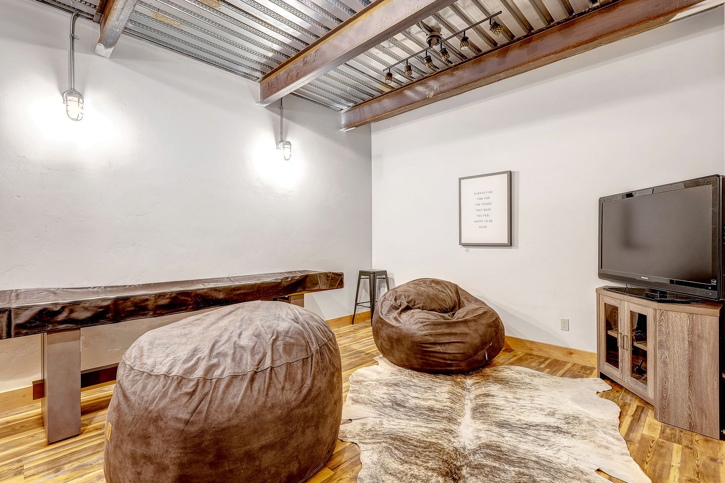 Modern Mountain Cabin with Hot-Tub in Fraser, Colotado