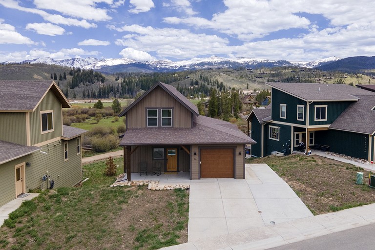 Cabins (United States of America, Fraser, Colorado)