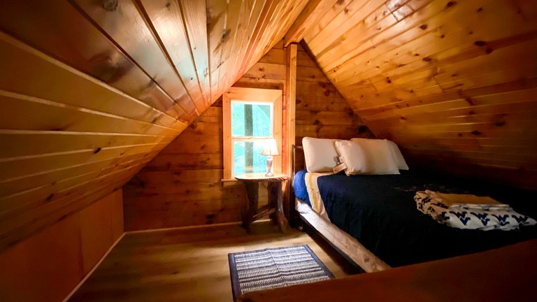 Cabins (United States of America, Bruceton Mills, West Virginia)