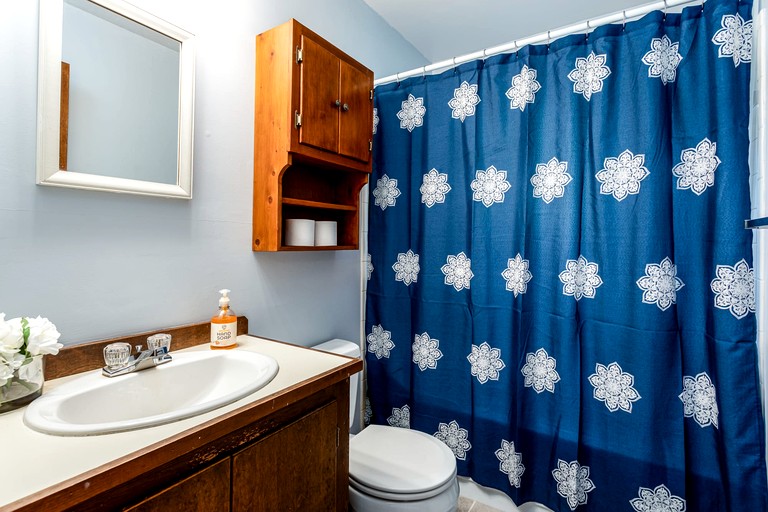 Cabins (United States of America, Great Cacapon, West Virginia)