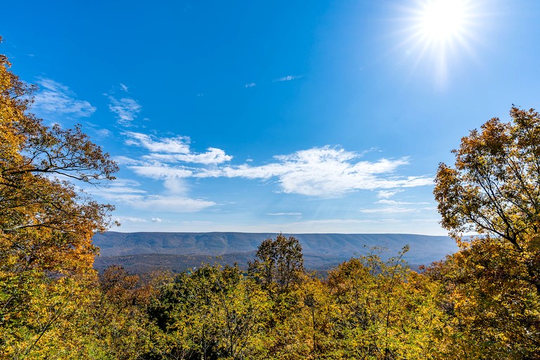 Cabins (United States of America, Great Cacapon, West Virginia)