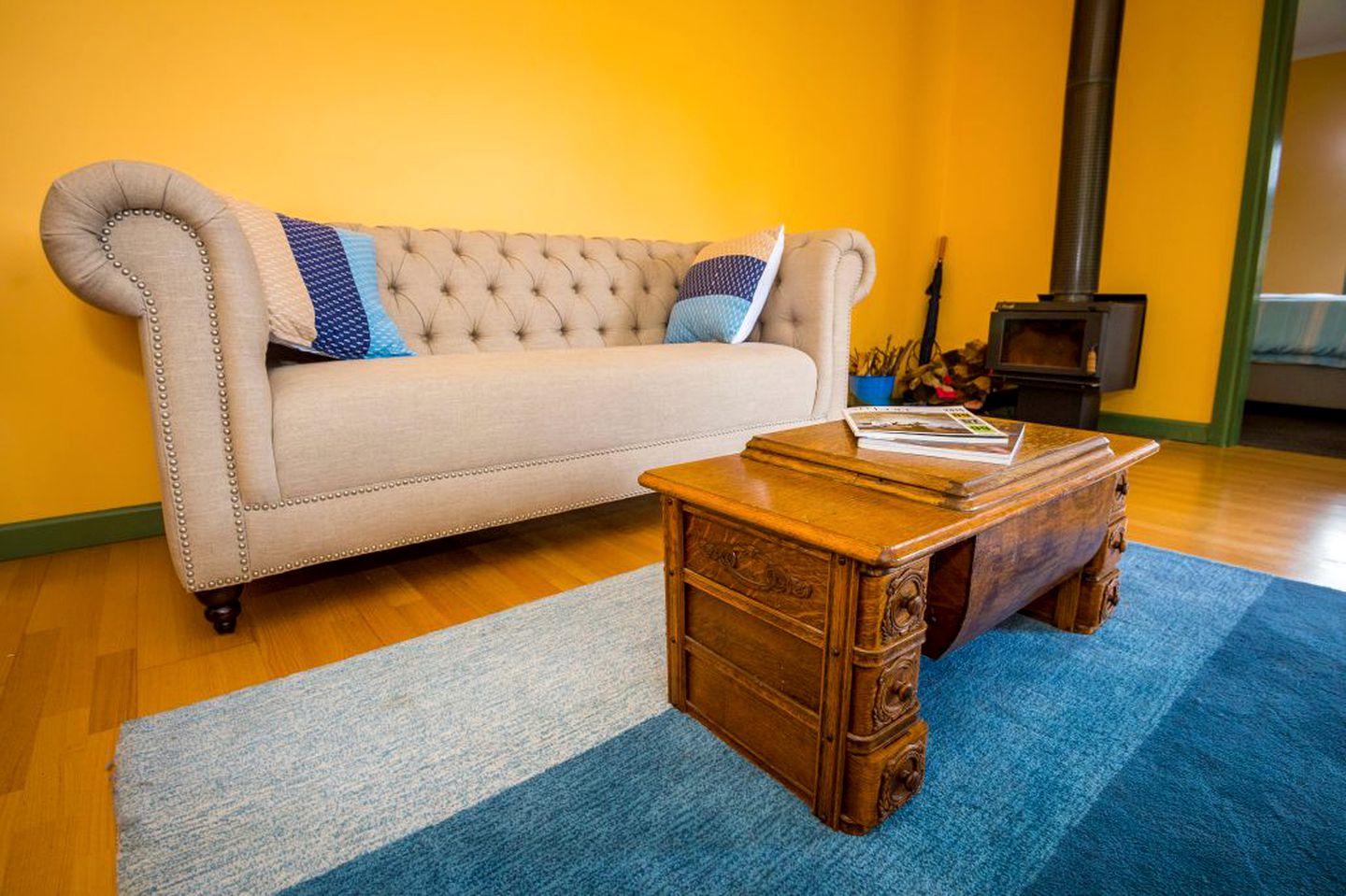 Mountainside Cabin Rental Nestled in a Vineyard near Ararat, Victoria