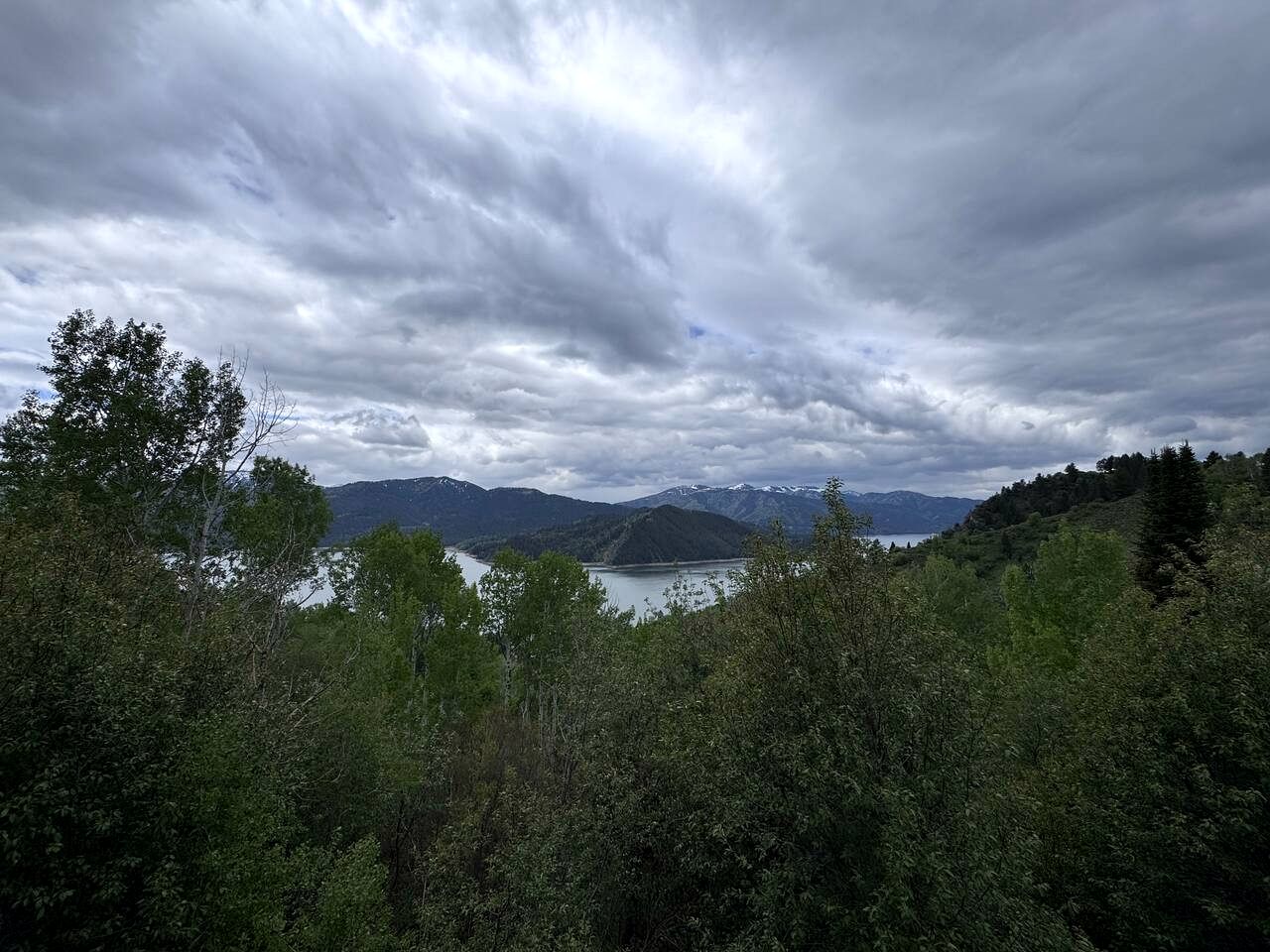 Mountain Cabin with Lake Views and Hot Tub Near Palisades Reservoir, Idaho