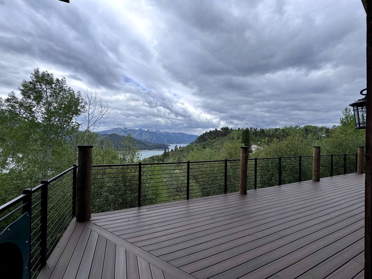 Mountain Cabin with Lake Views and Hot Tub Near Palisades Reservoir, Idaho