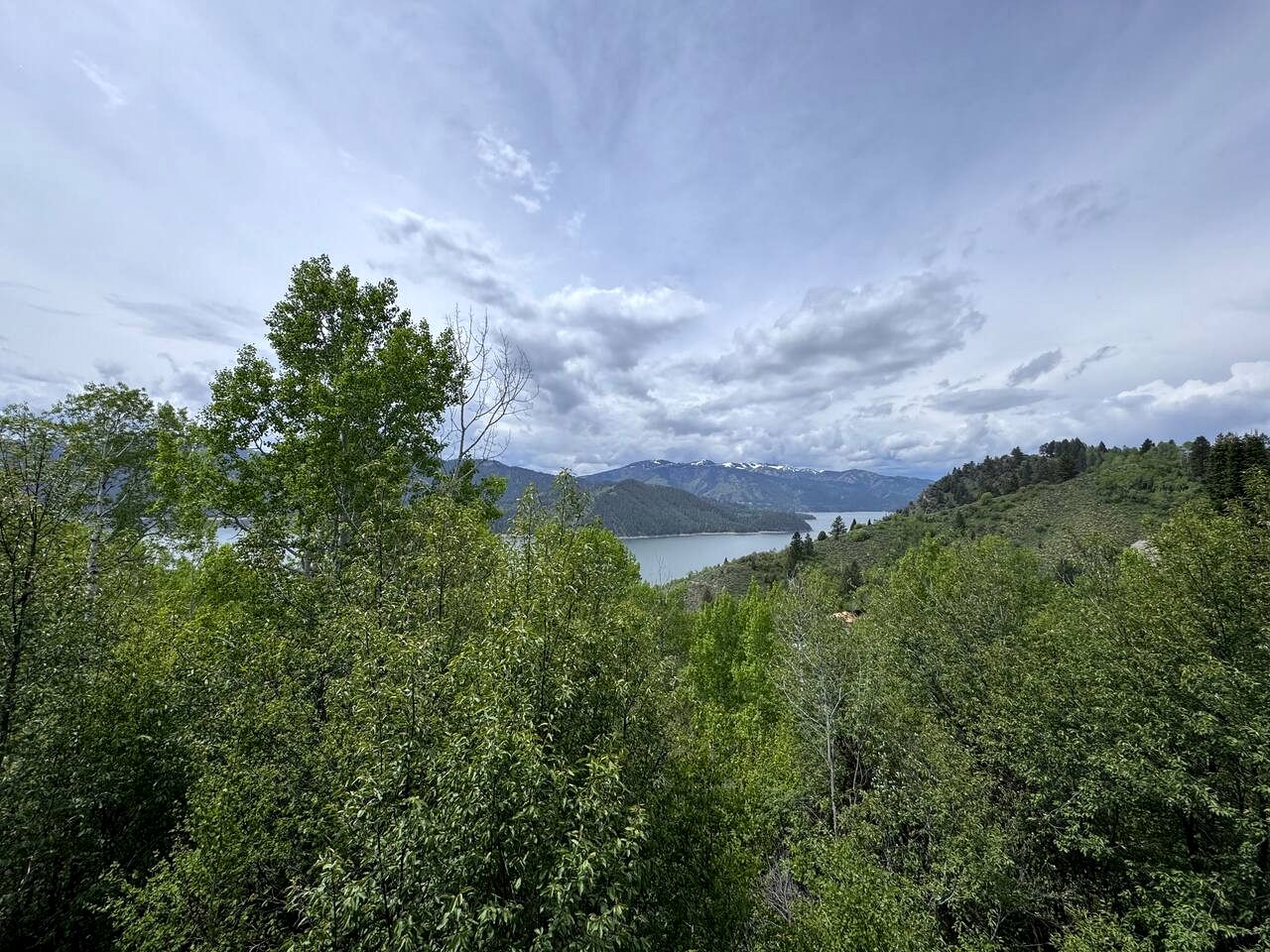 Mountain Cabin with Lake Views and Hot Tub Near Palisades Reservoir, Idaho
