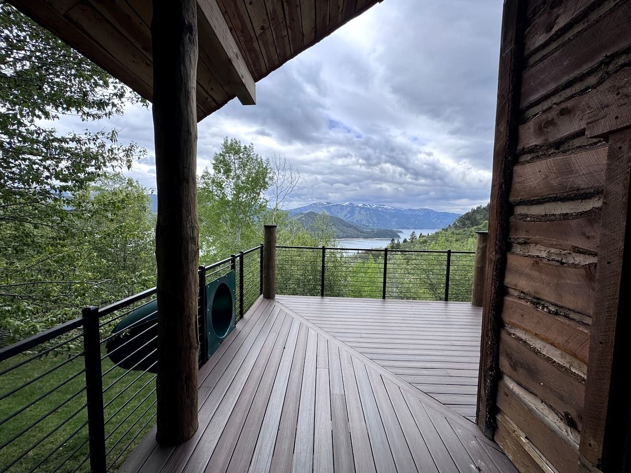 Mountain Cabin with Lake Views and Hot Tub Near Palisades Reservoir, Idaho