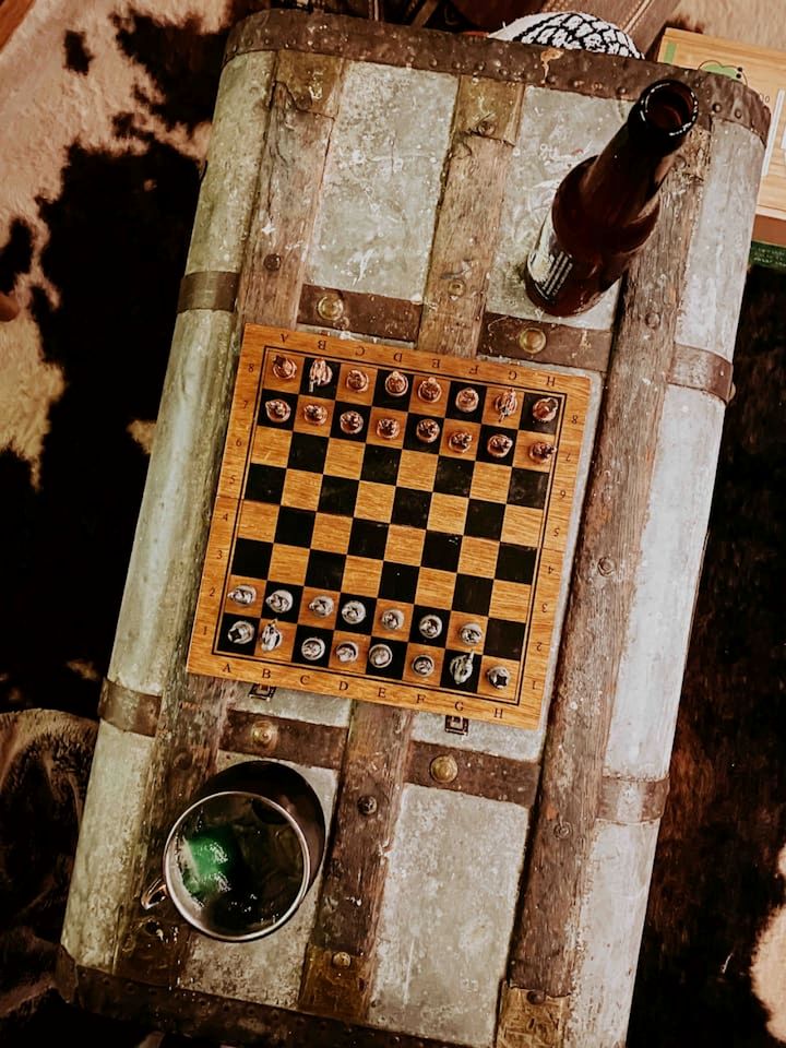 Mountaintop Tree House Retreat With Scenic Views Close to Chattanooga and Tennessee Valley, Georgia