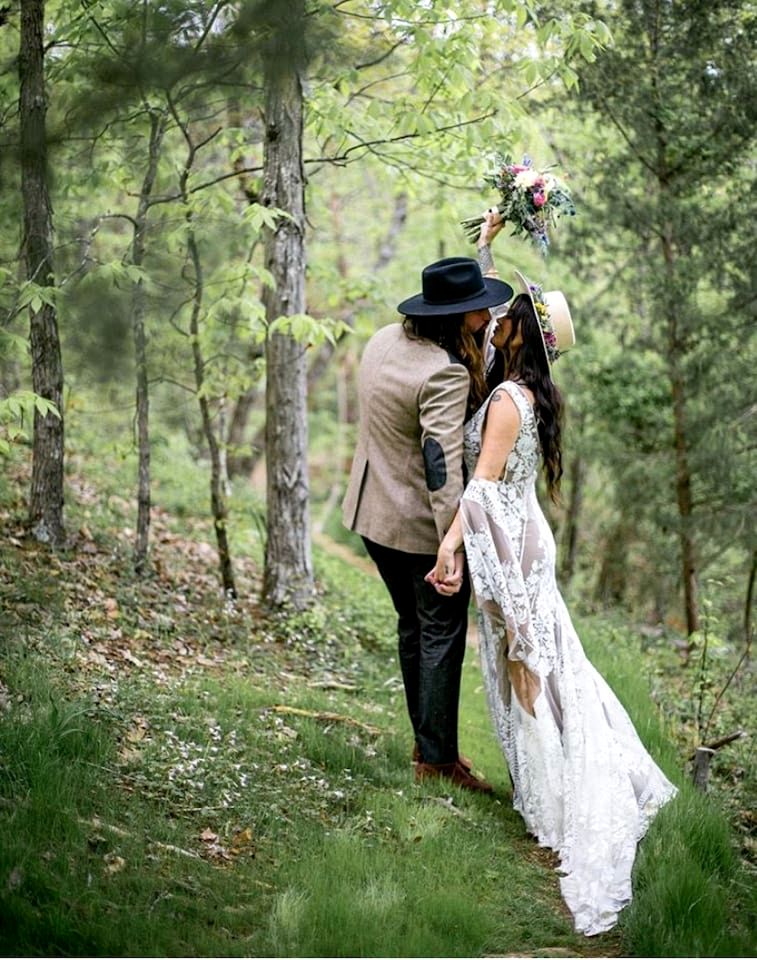 Mountaintop Tree House Retreat With Scenic Views Close to Chattanooga and Tennessee Valley, Georgia