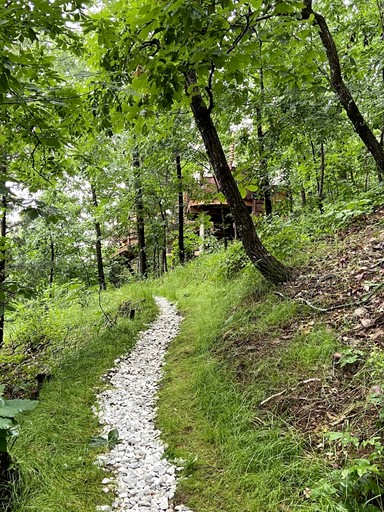 Tree Houses (United States of America, Ringgold, Georgia)