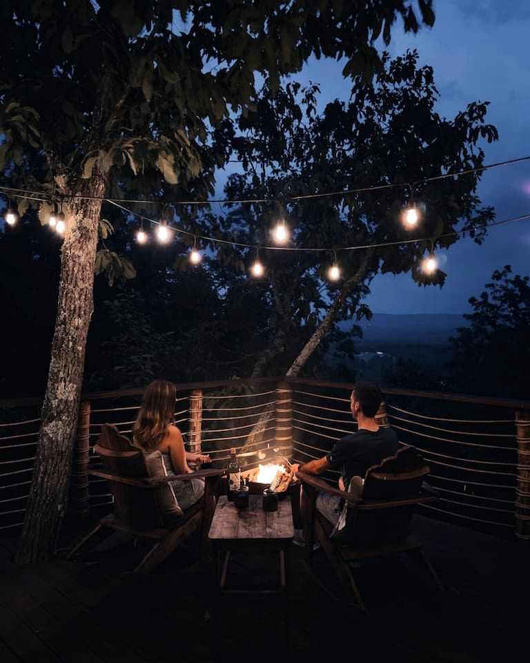 Mountaintop Tree House Retreat With Scenic Views Close to Chattanooga and Tennessee Valley, Georgia