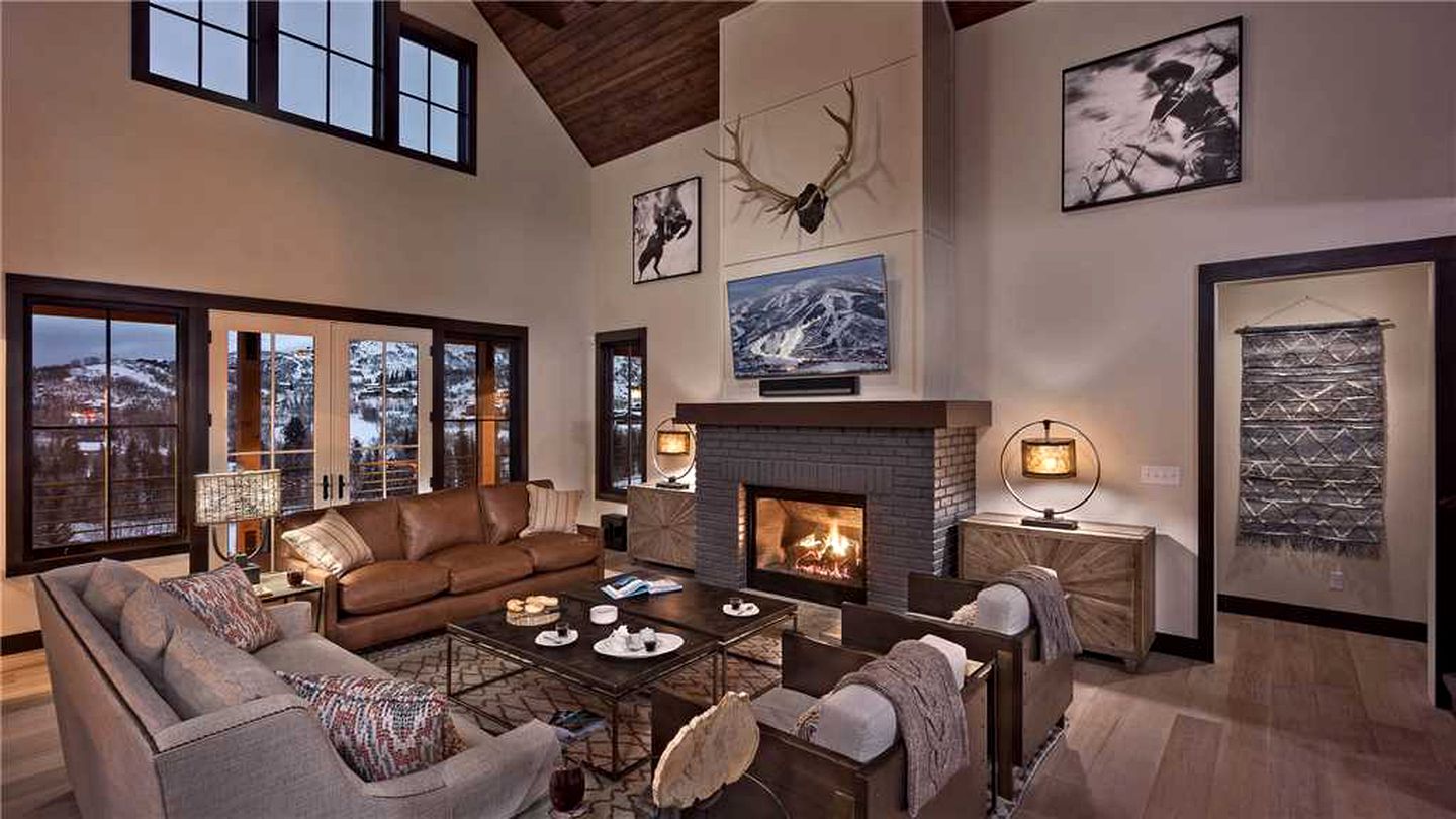 Luxury Vacation Rental with Spectacular Mountain Views in Steamboat Springs, Colorado