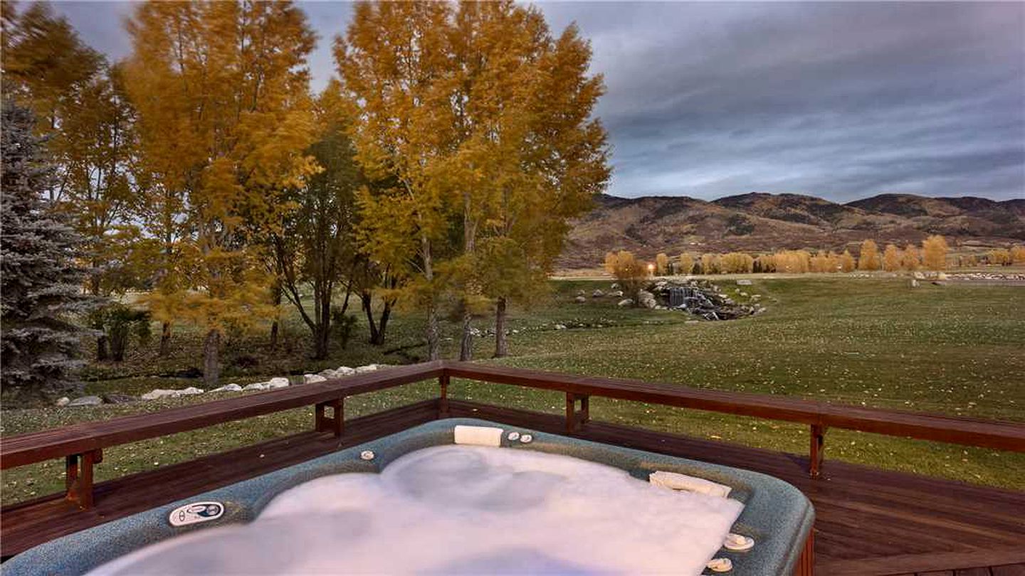 Magnificent Vacation Rental on a 155-Acre Property near Stagecoach State Park, Colorado