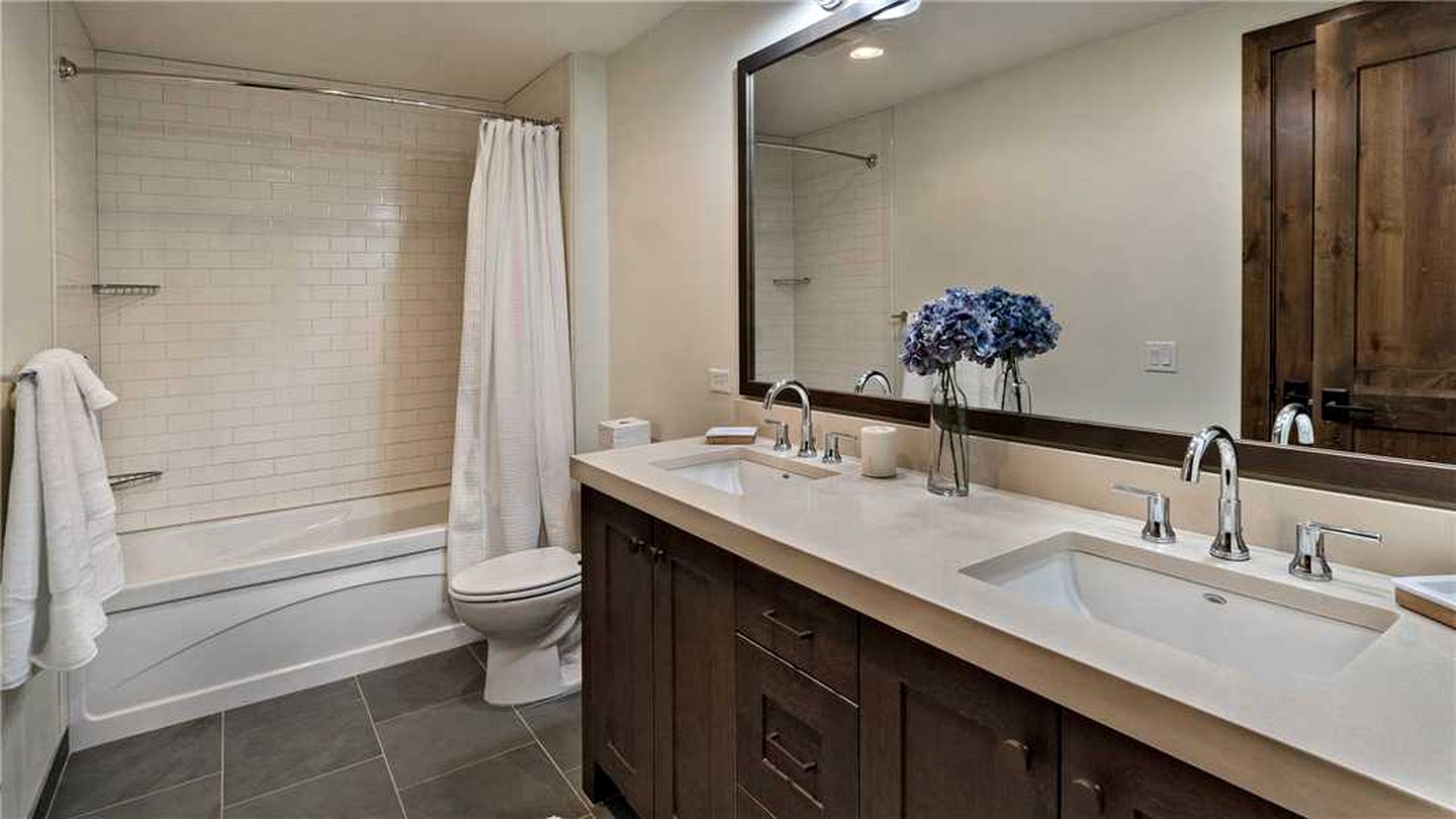 Elegant Vacation Rental by the Trailhead Lodge in Steamboat Springs, Colorado