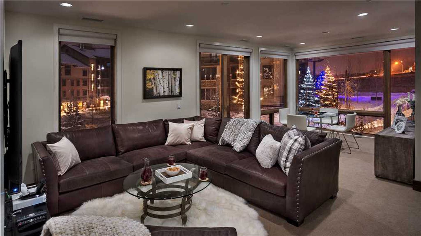 Elegant Vacation Rental by the Trailhead Lodge in Steamboat Springs, Colorado