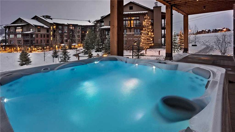 Cabins (Steamboat Springs, Colorado, United States)