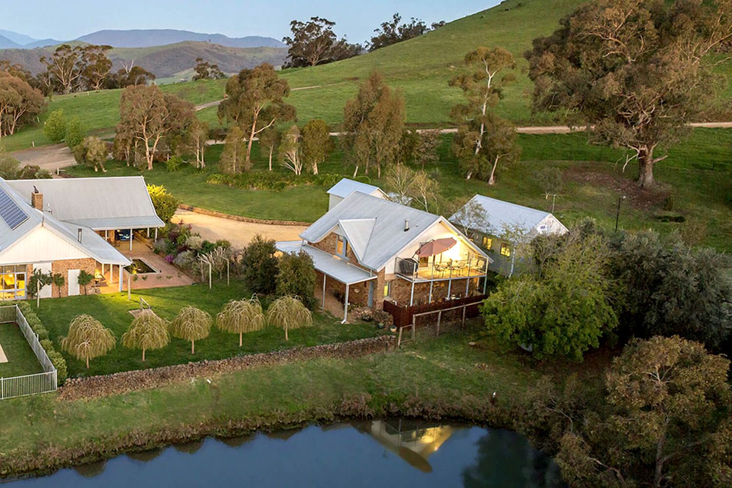 Romantic Vacation Rental near Wangaratta, Victoria