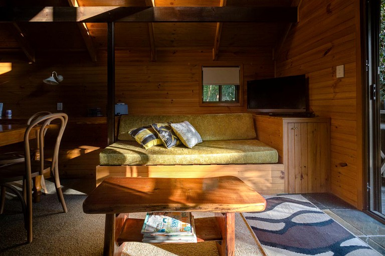 Cabins (Mount Glorious, Queensland, Australia)