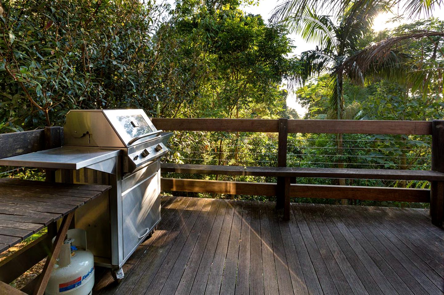 Amazing Mountain Cabin with a Barbecue near Cedar Creek, Queensland
