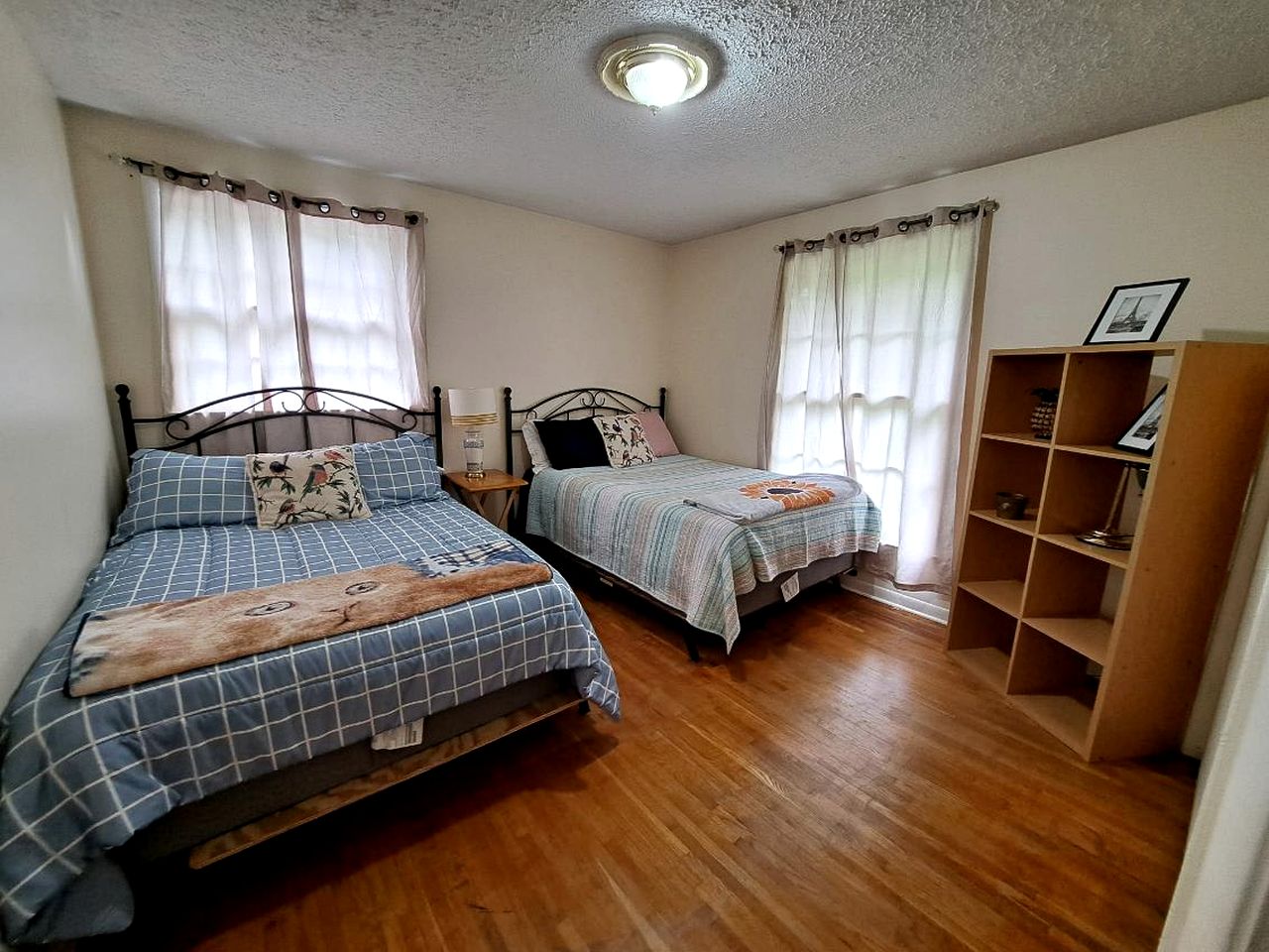 Pet-Friendly 3-Bedroom Ranch with Backyard, Fireplace & Near Nashville