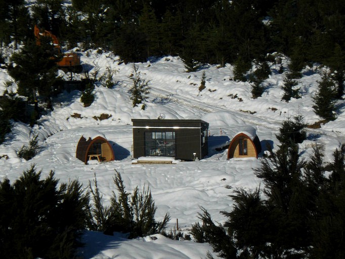 Huts (Waiau, South Island, New Zealand)