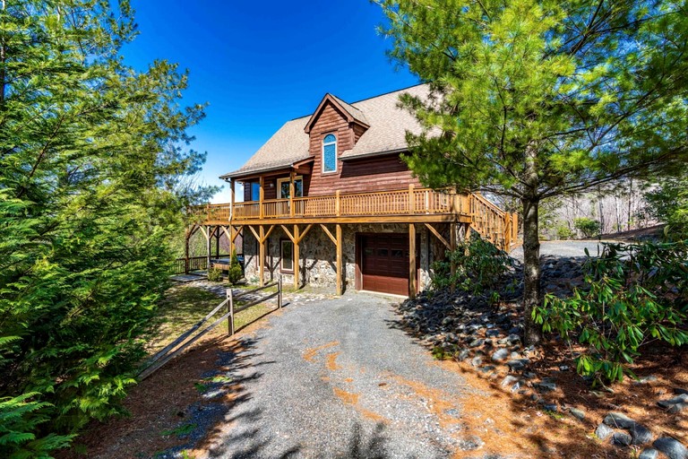 Cabins (United States of America, Fleetwood, North Carolina)