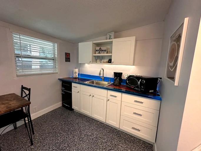 Cottages (United States of America, Weeki Wachee, Florida)