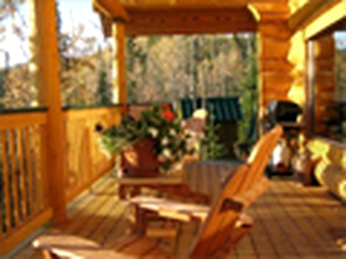 Log Cabins (Whitehorse, Yukon, Canada)